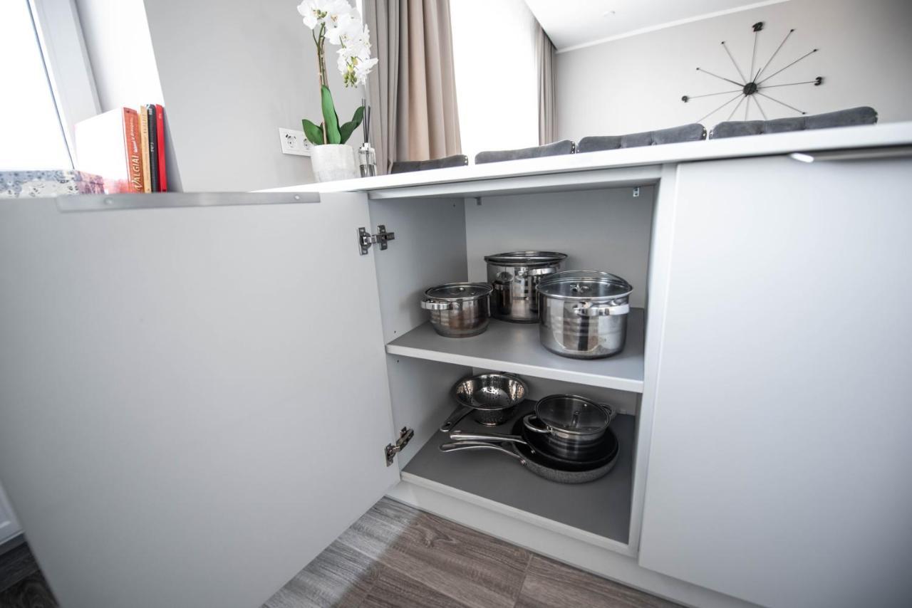 E.D. Luxury Apartaments Šiauliai Exteriör bild