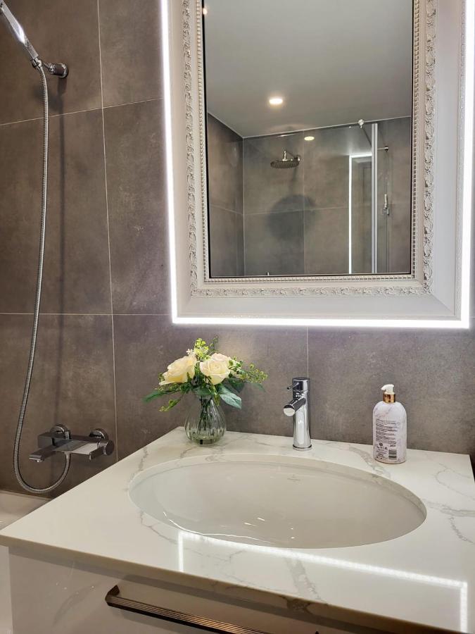 E.D. Luxury Apartaments Šiauliai Exteriör bild