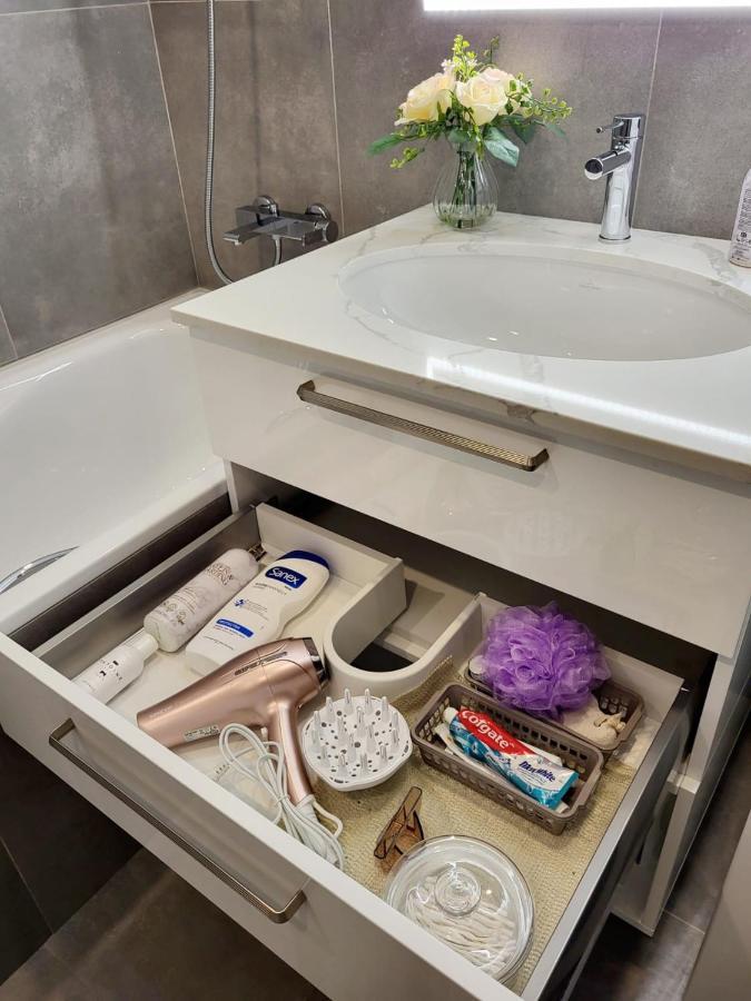 E.D. Luxury Apartaments Šiauliai Exteriör bild